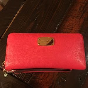 Michael Kors wallet